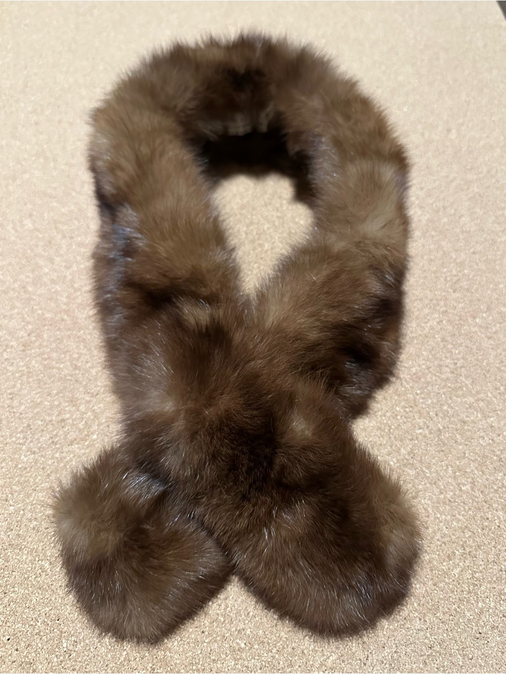 Vintage Women’s Brown Mink Fur Scarf - Plush Winter Neck Wrap/Stole